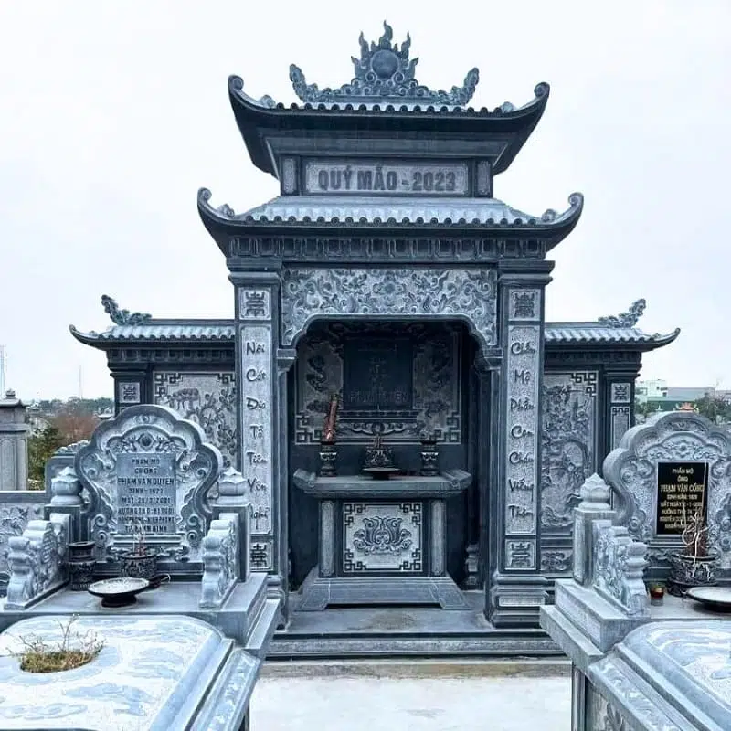 nhà bia đá xanh đen nguyên khối chạm khắc tinh xảo bền bỉ